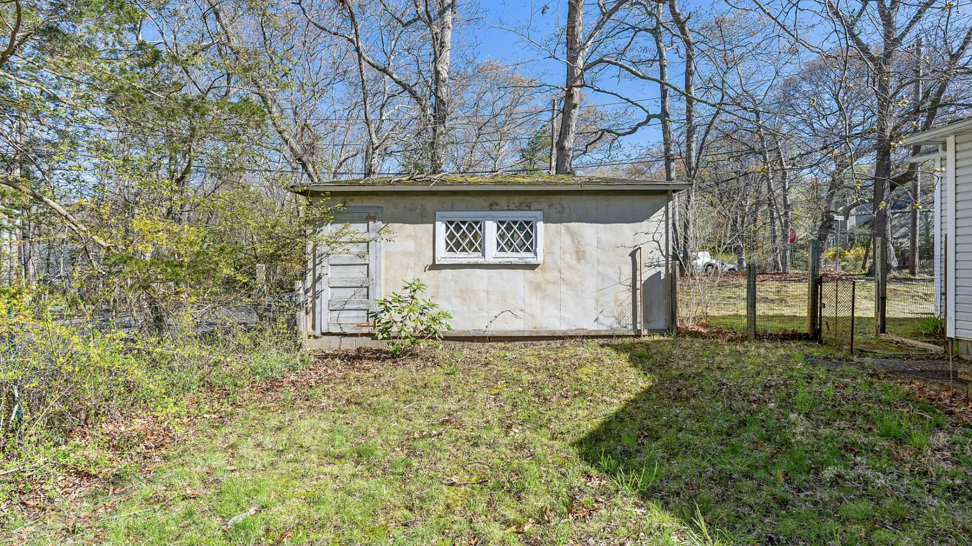 Property at 170 Little Fresh Pond, Southampton, NY 11968 11