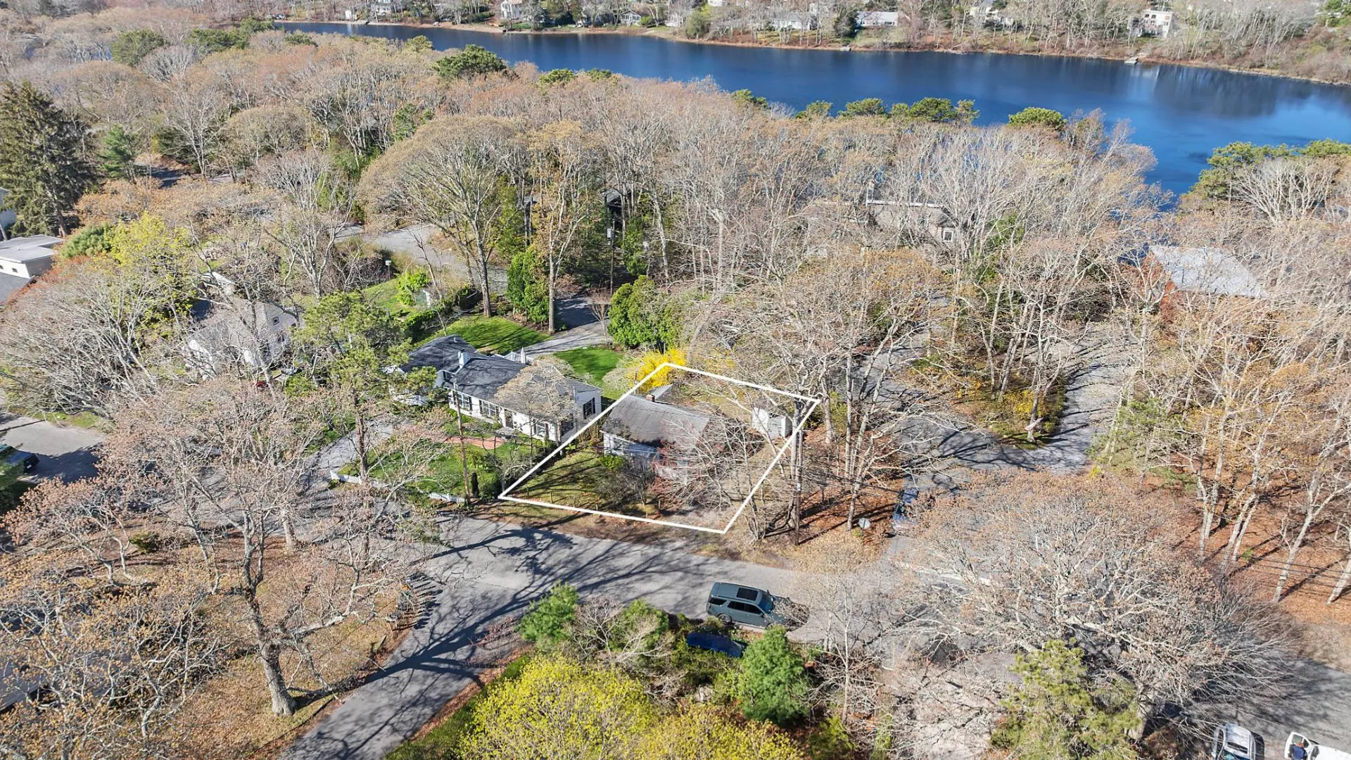 Property at 170 Little Fresh Pond, Southampton, NY 11968 16