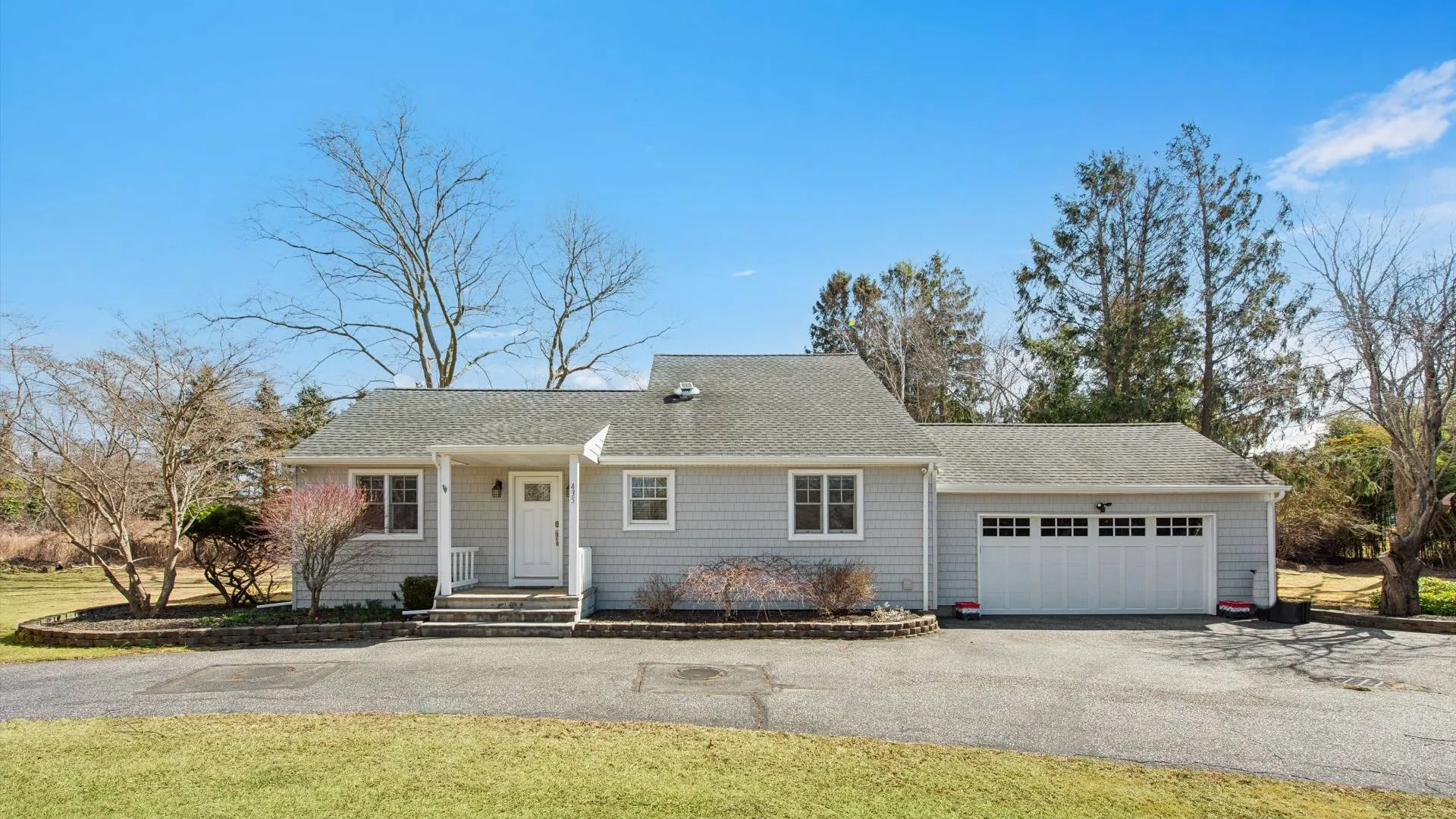 Property at 435 Old Saddle Ln, Cutchogue, NY 11935 20