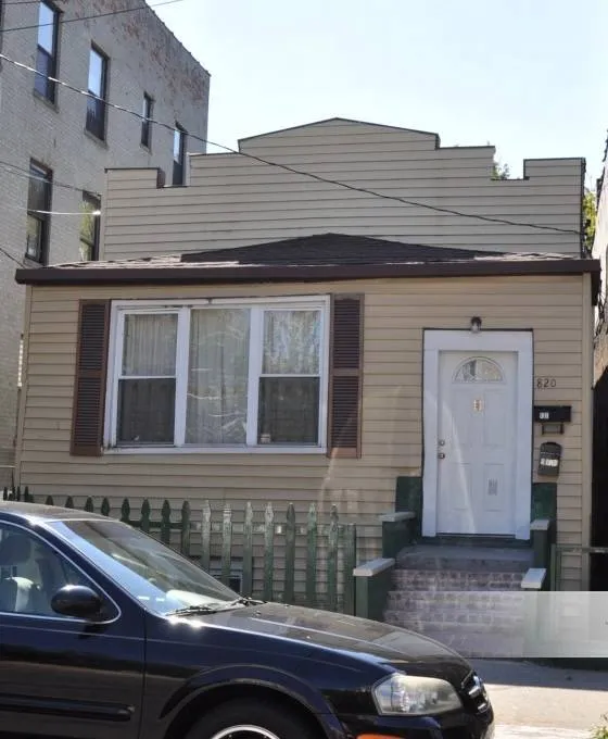 Property at 820 e 230 street, Bronx, NY 10466
