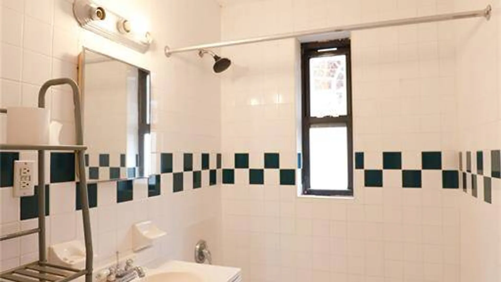 Property at 37-56 87th Street, Jackson Heights, NY 11372 8