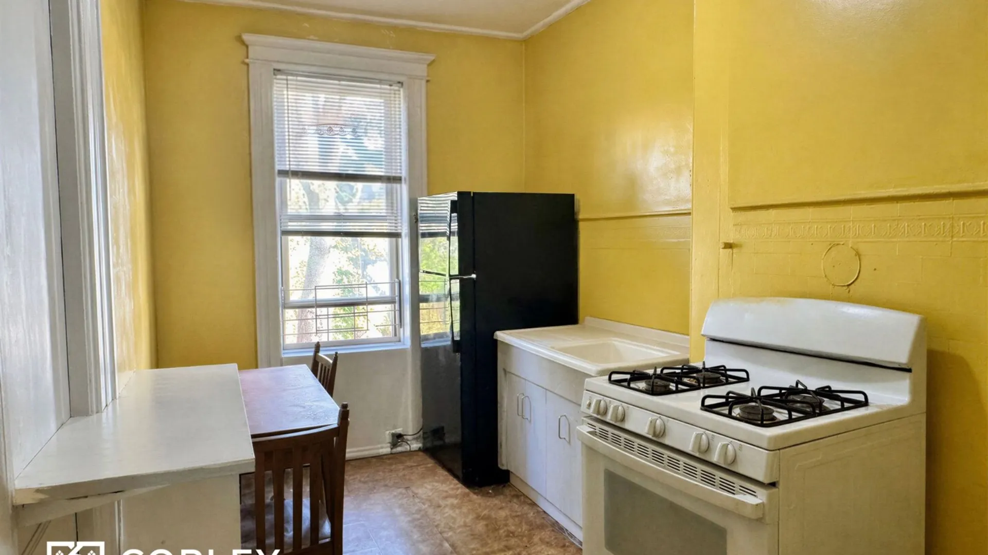 Property at 301 Ridgewood Ave, Brooklyn, NY 11208 5