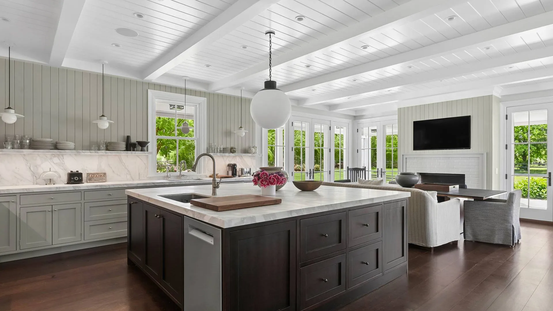 Property at 53 Matthews Lane, Bridgehampton, NY 11932 14