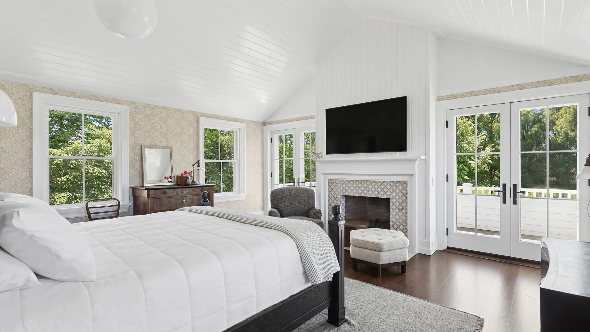 Property at 53 Matthews Lane, Bridgehampton, NY 11932 22