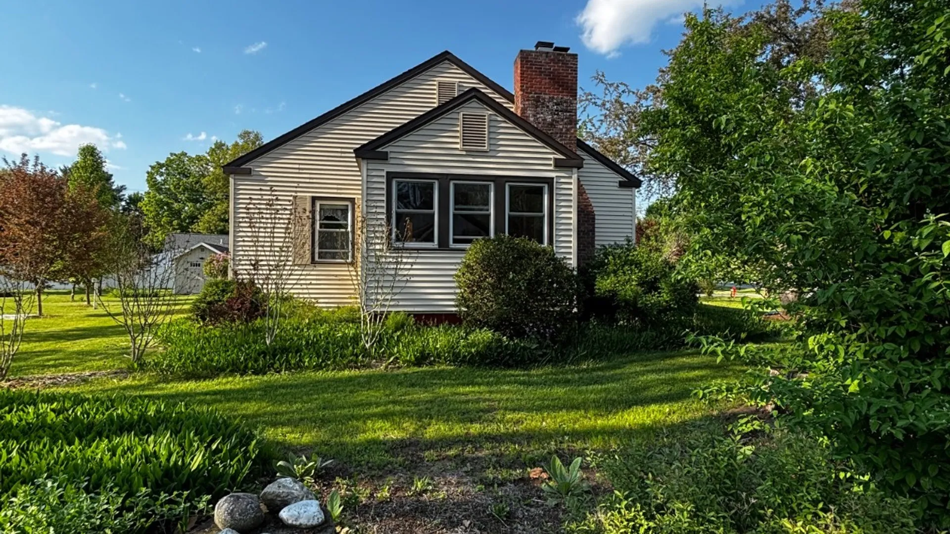 Property at 1131 Burgoyne Ave, Fort Edward, NY 12828 4
