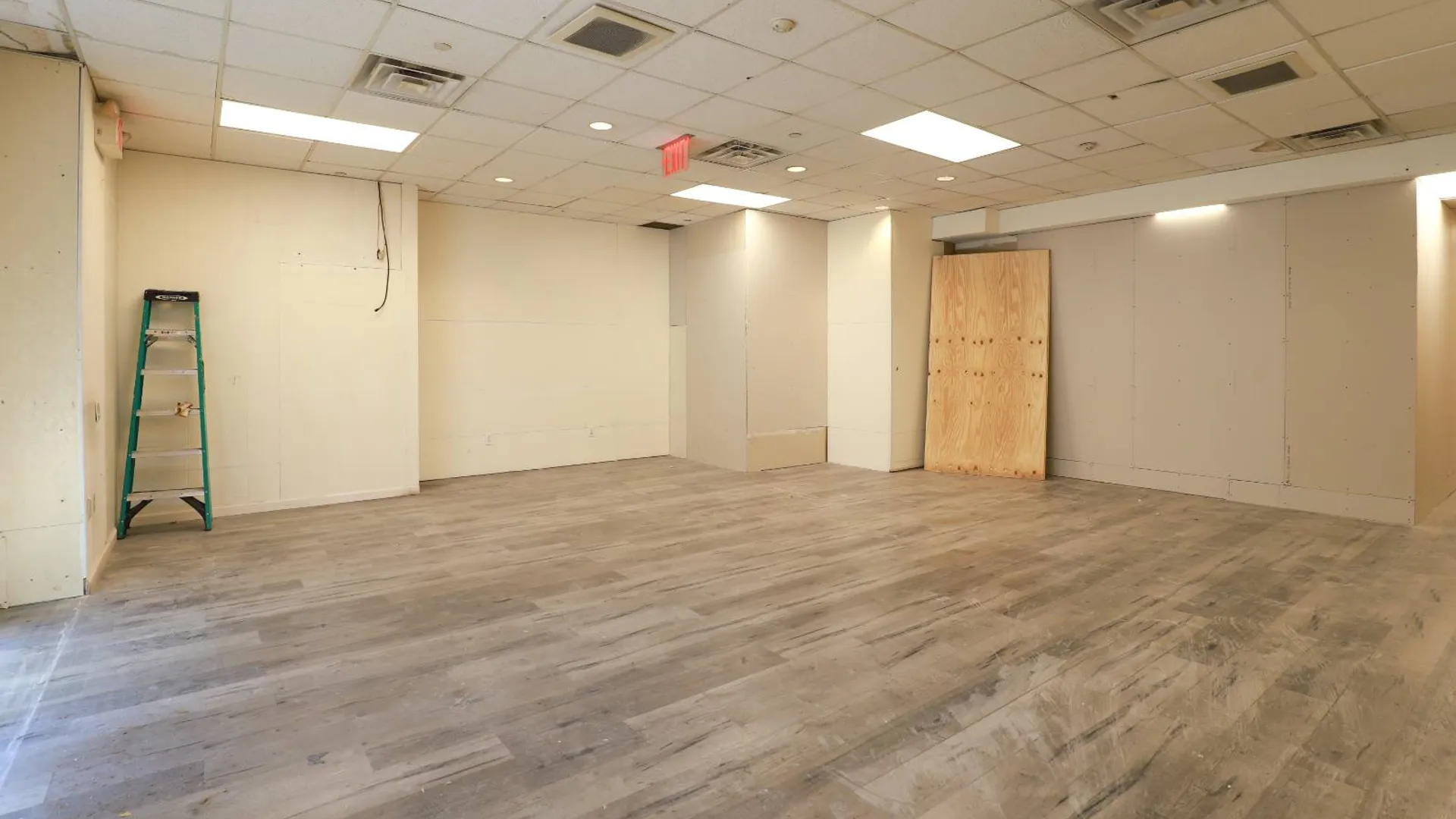 Property at 132-03 Sanford Ave, Flushing, NY 11355 3