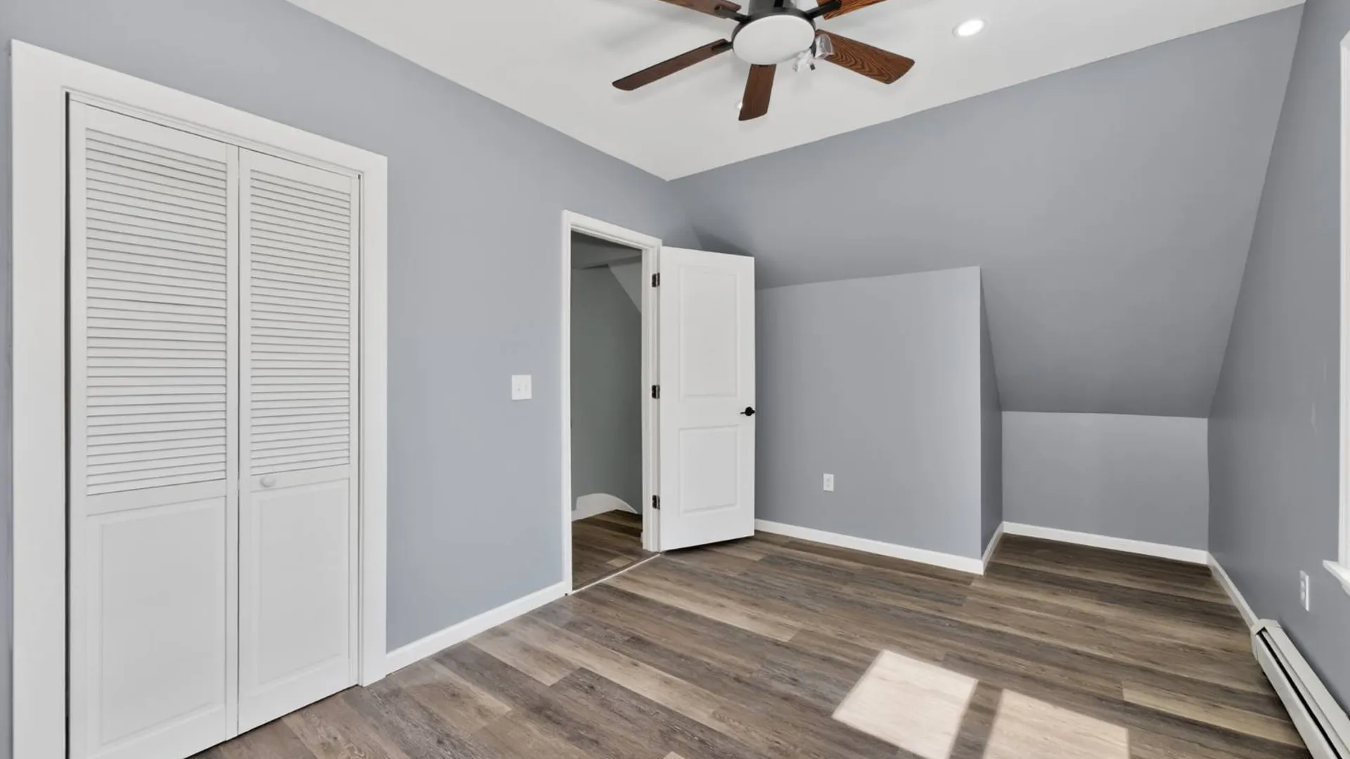 Property at 144 Hawk St S, Albany, NY 12202 30