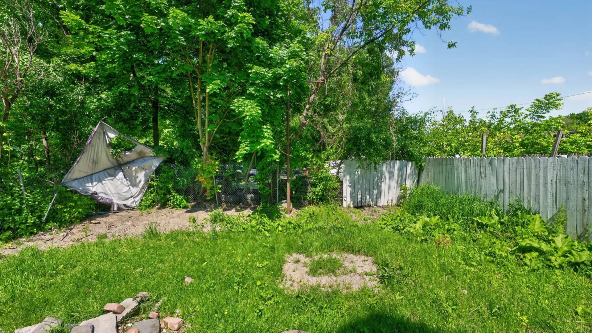 Property at 144 Hawk St S, Albany, NY 12202 31