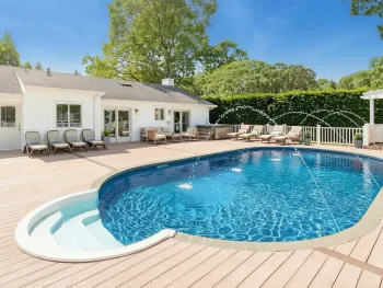 Property at 18 SQUIRES AVE, East Quogue, NY 11942