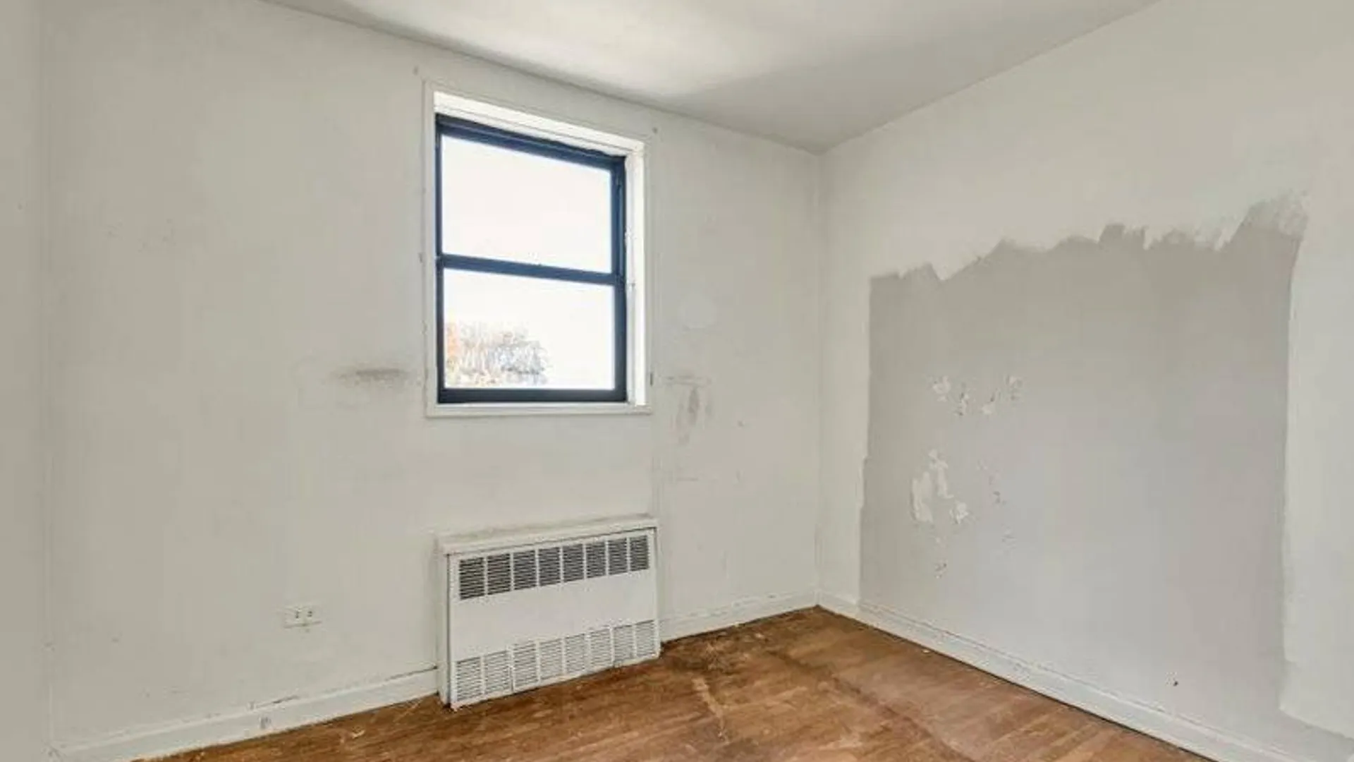 Property at 2475 East 11th Street, Brooklyn, NY 11235 9