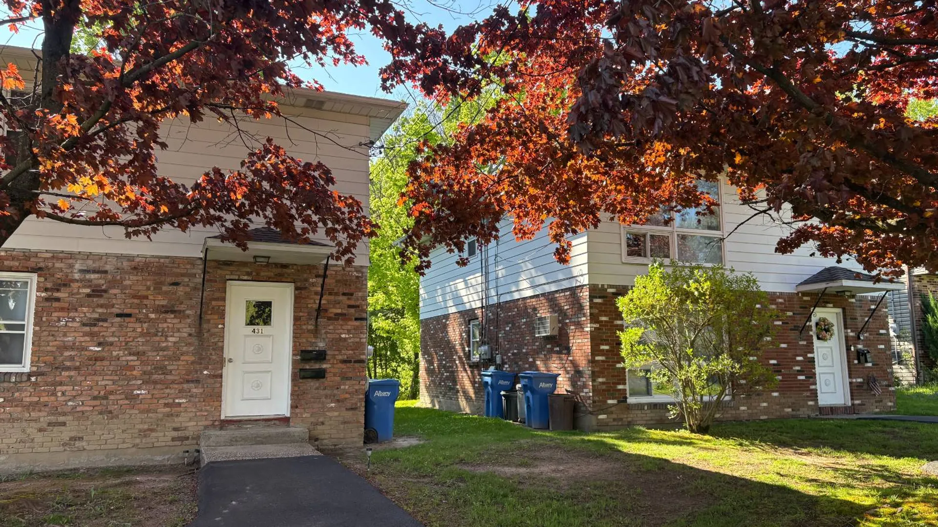 Property at 431-433 W Lawrence Street, Albany, NY 12208 3