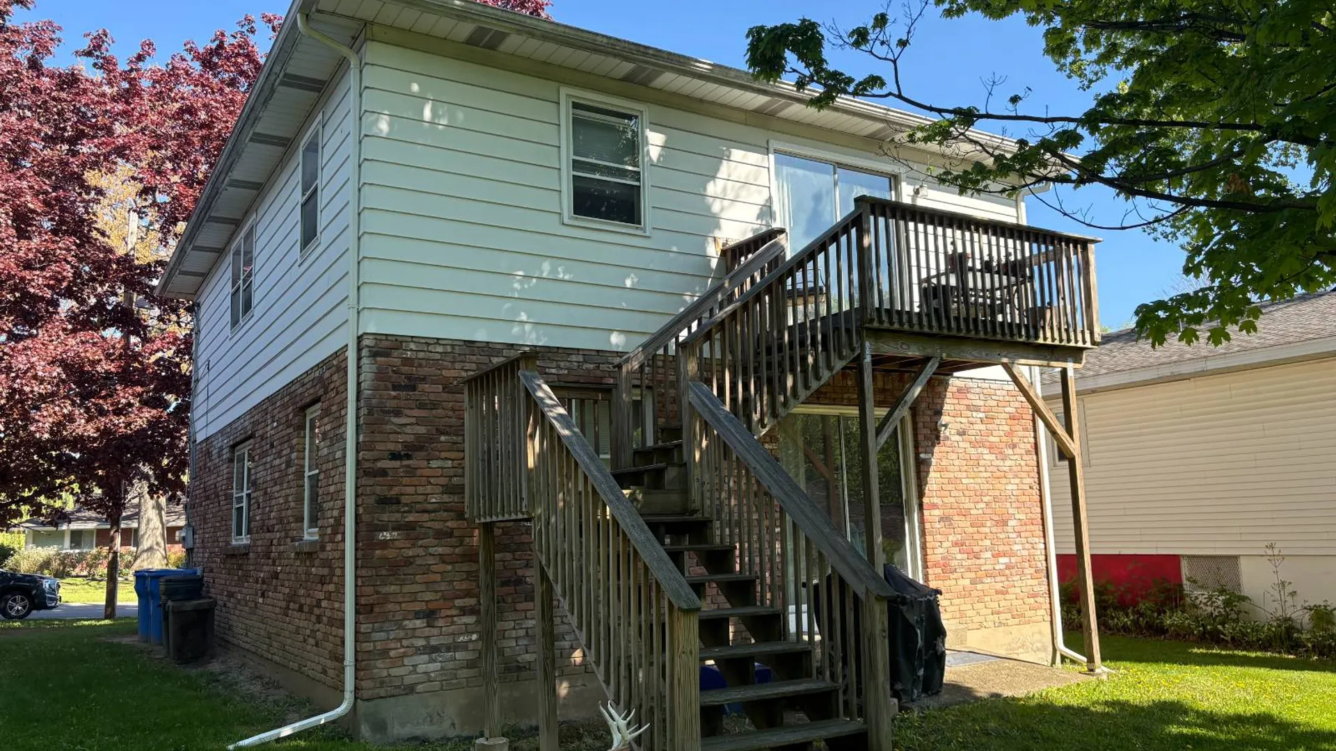 Property at 431-433 W Lawrence Street, Albany, NY 12208 5