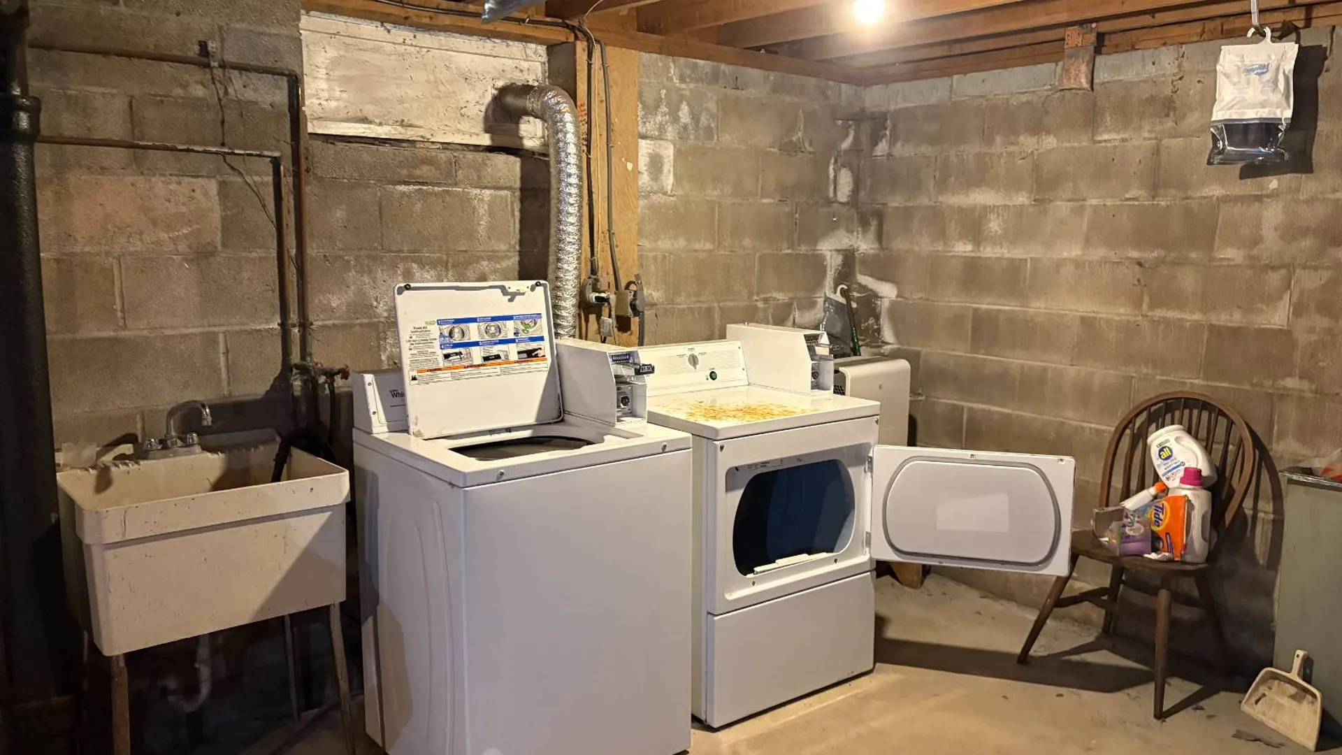 Property at 431-433 W Lawrence Street, Albany, NY 12208 6