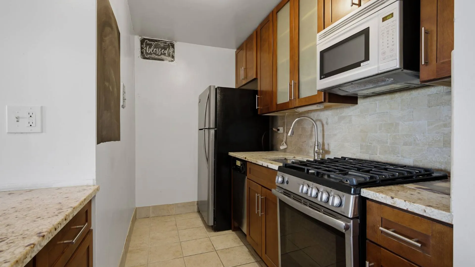 Property at 185 HALL ST, BROOKLYN, NY 11205 14