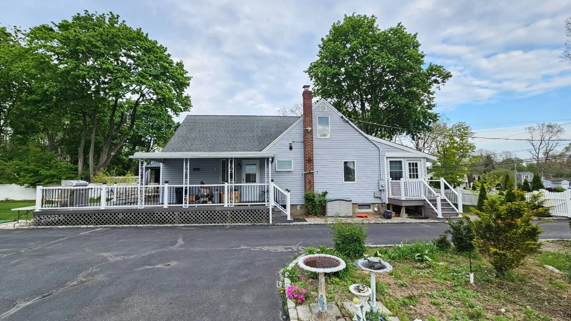Property at 205 nelson, Hauppauge, NY 11788 2