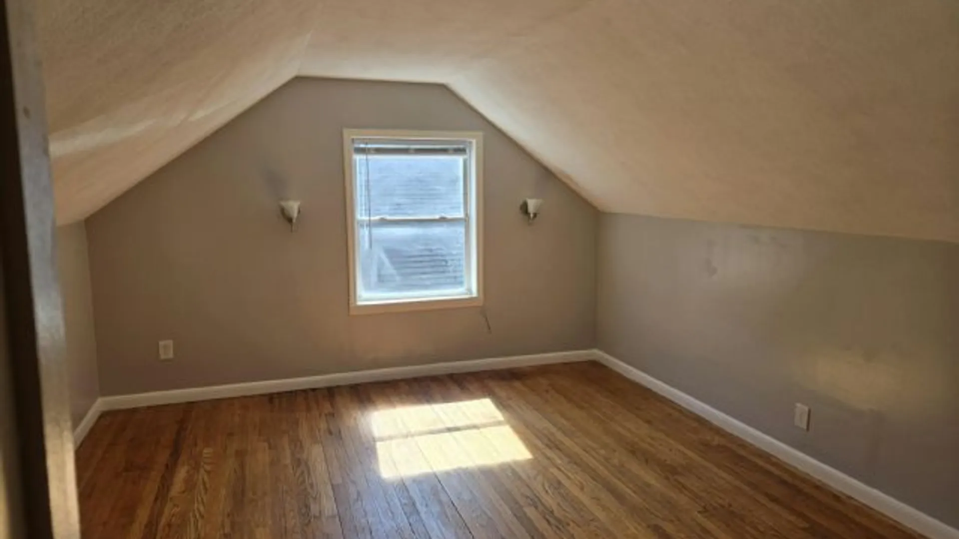 Property at 80 Haviland Rd, Poughkeepsie, NY 12601 4