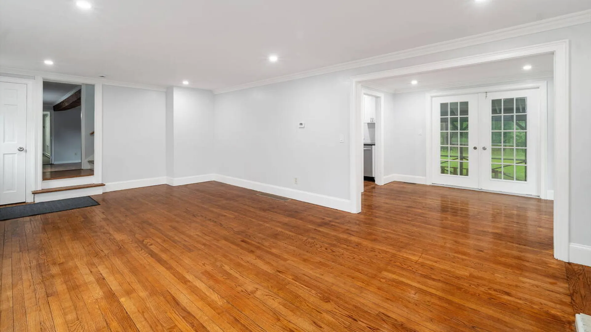 Property at 7 Erics Lane, Clifton Park, NY 12148 7