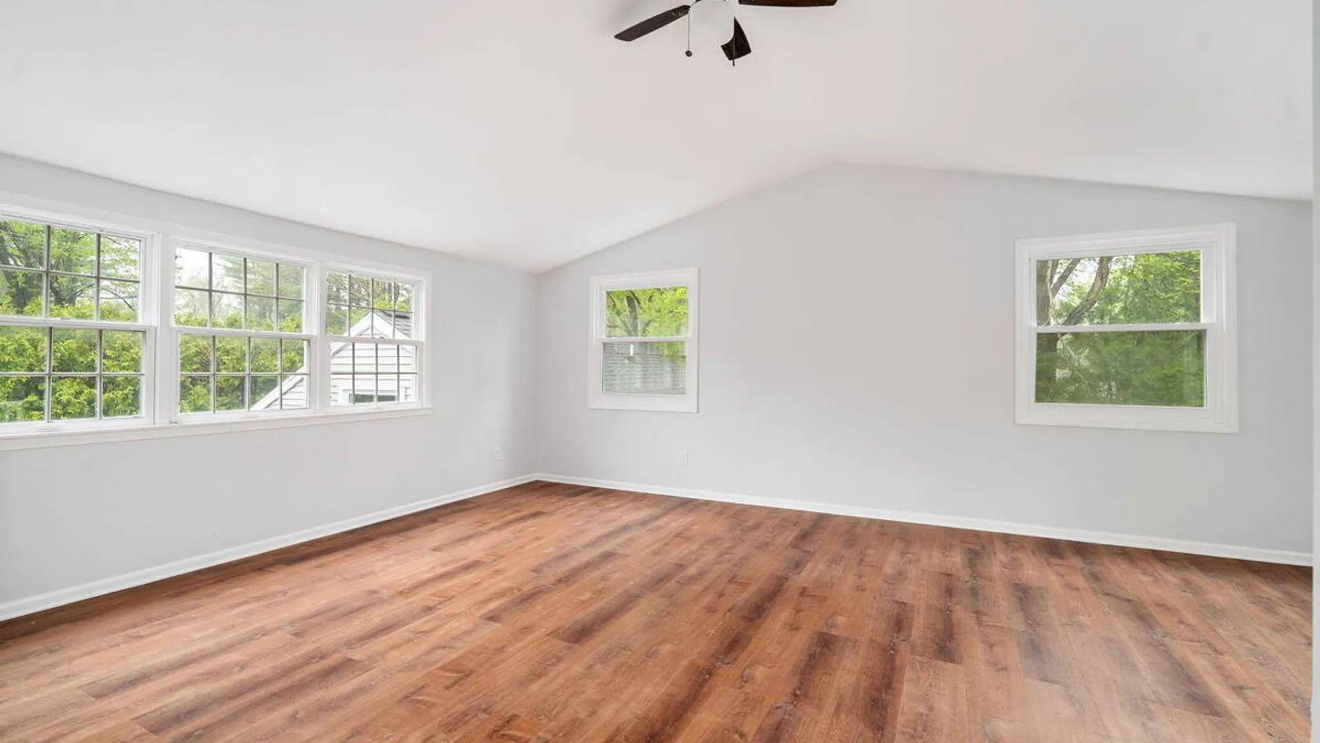 Property at 7 Erics Lane, Clifton Park, NY 12148 24