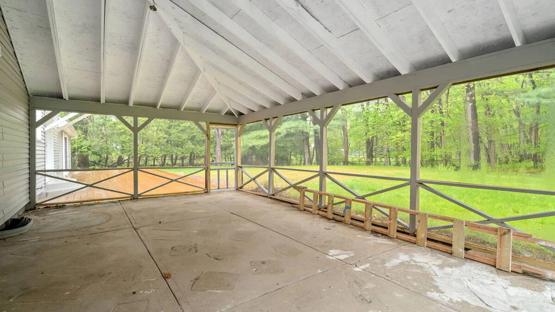 Property at 7 Erics Lane, Clifton Park, NY 12148 43