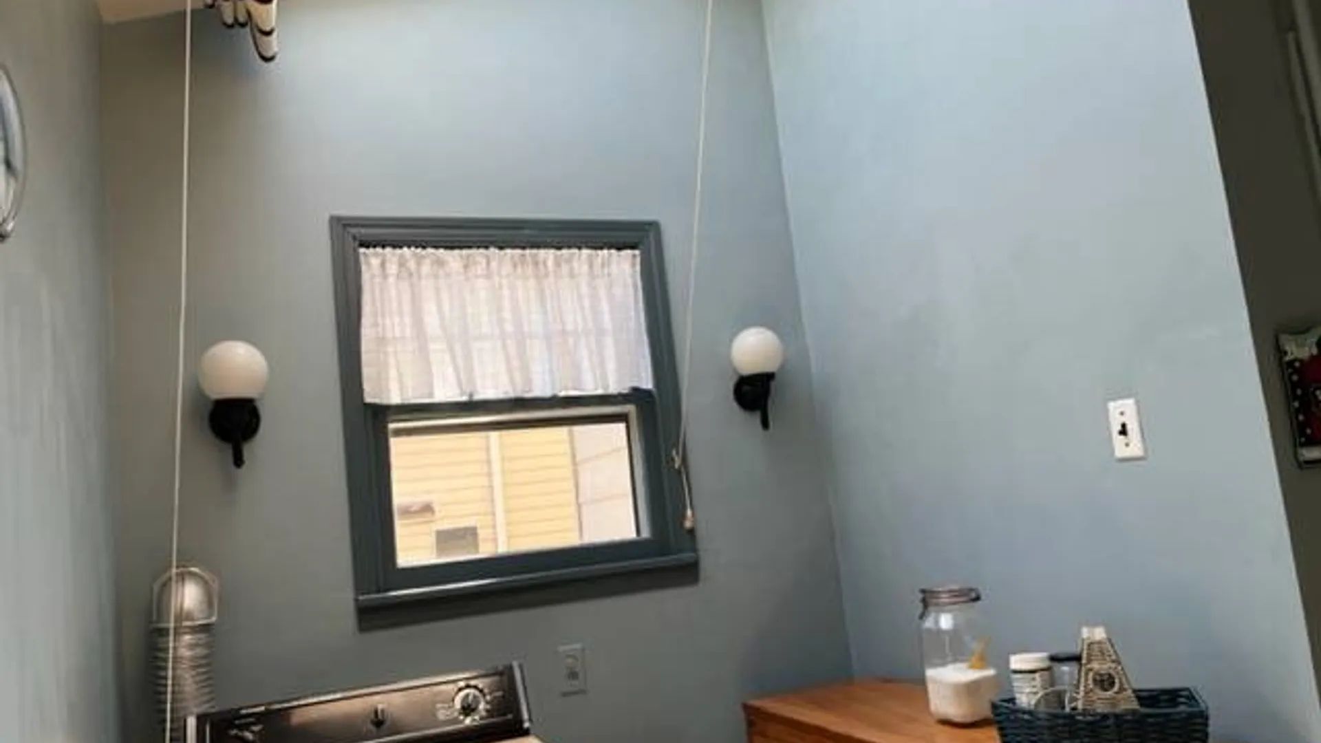 Property at 34-29 208th St, Bayside, NY 11361 7