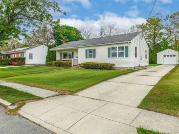 Property at 14 George Court, Bellport Village, NY 11713