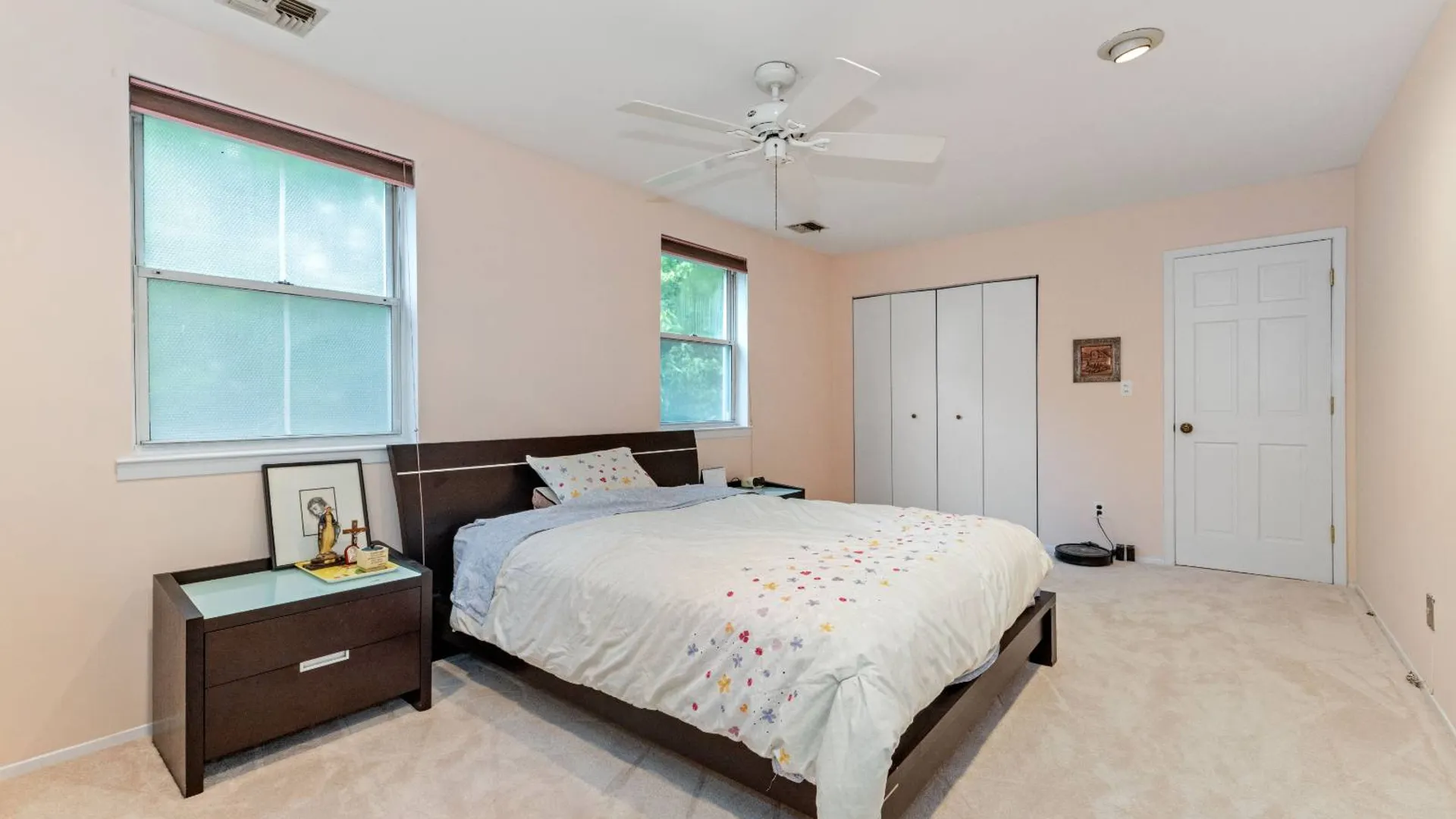 Property at 67-27 Cloverdale Blvd, Oakland Gardens, NY 11364 10
