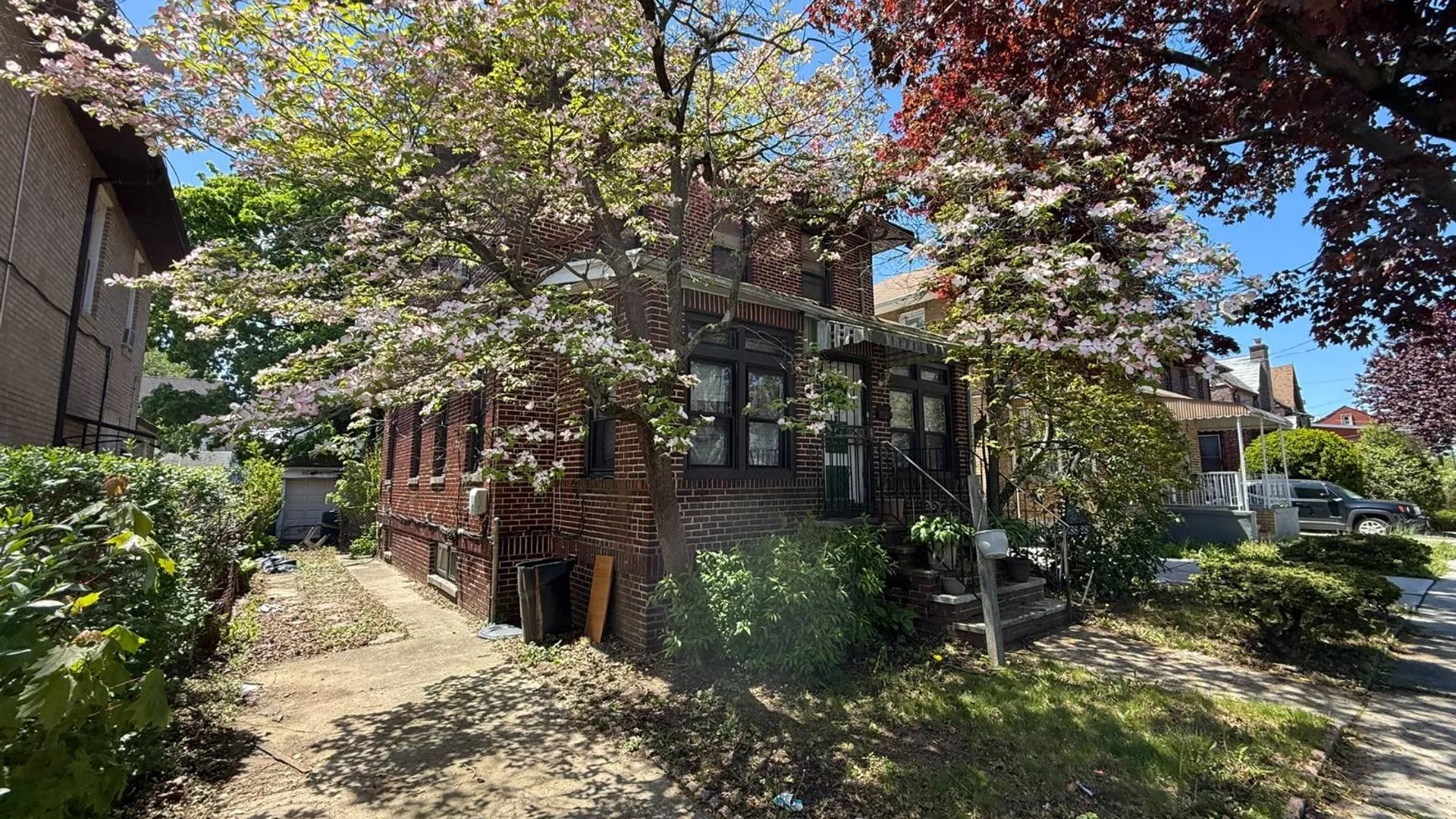 Property at 18828 114th Dr, Saint Albans, NY 11412 3