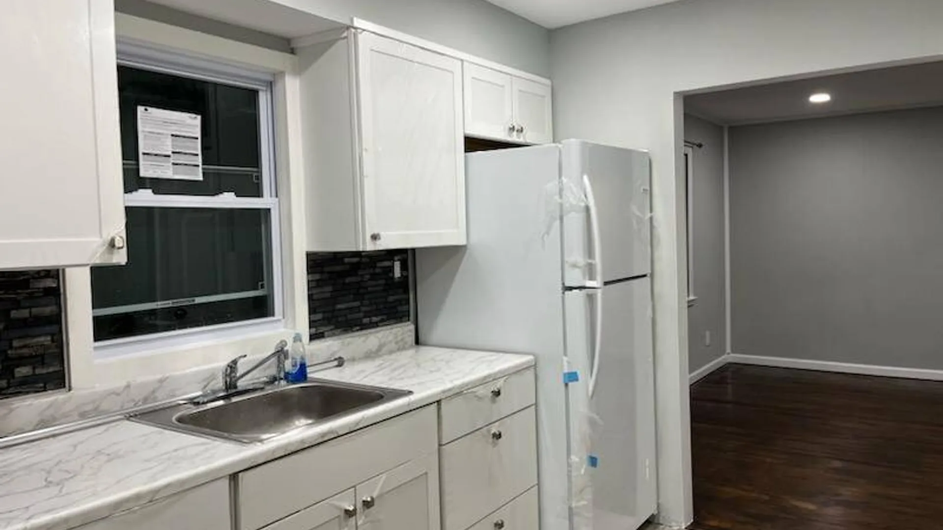 Property at 295 49th St, Lindenhurst, NY 11757 4