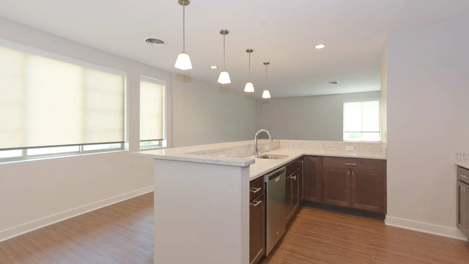 Property at 101 Nott Terrace, Schenectady, NY 12308 4