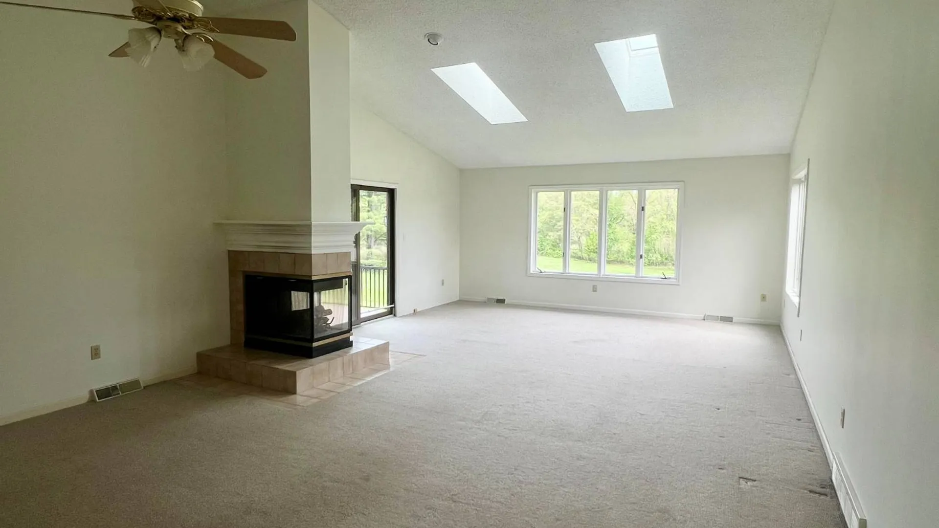 Property at 167 Country Club Lane, Amsterdam, NY 12070 19