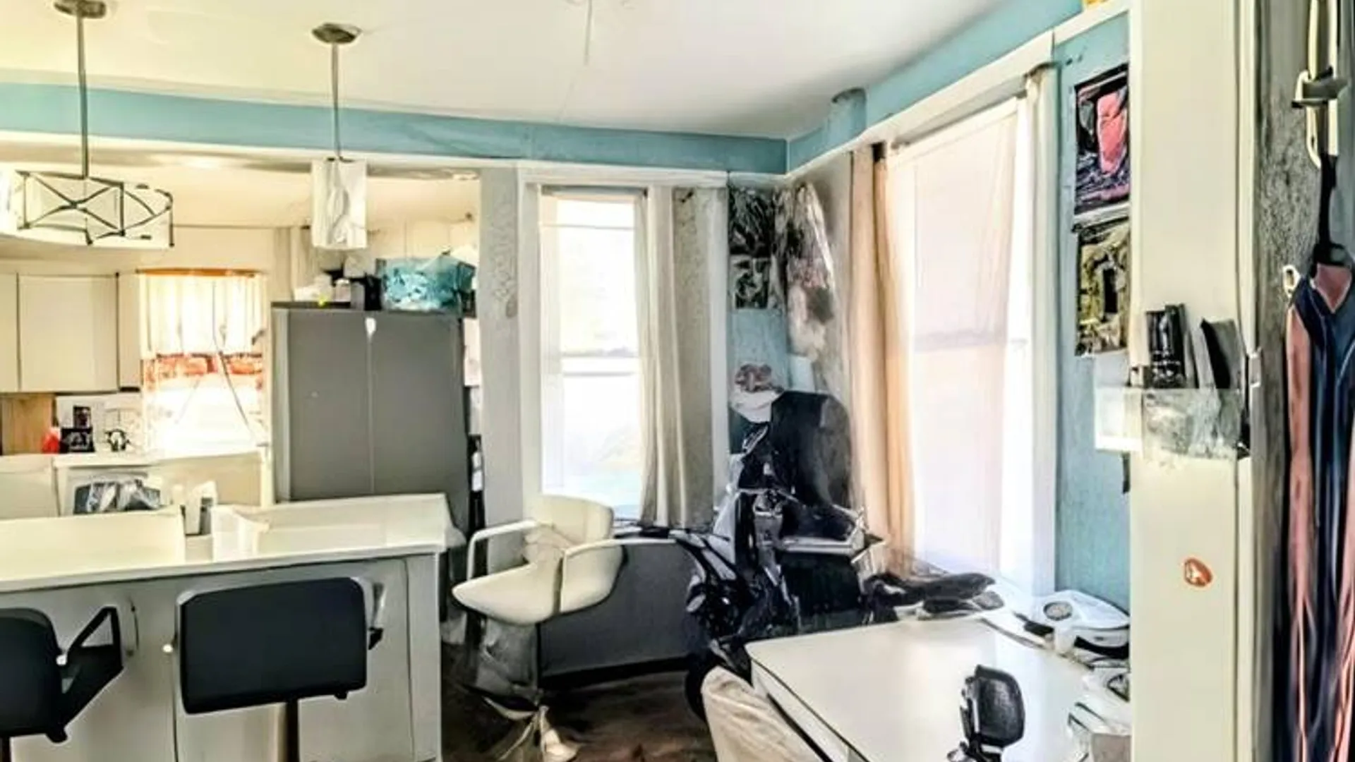 Property at 42 3rd Avenue, Huntington Station, NY 11746 3