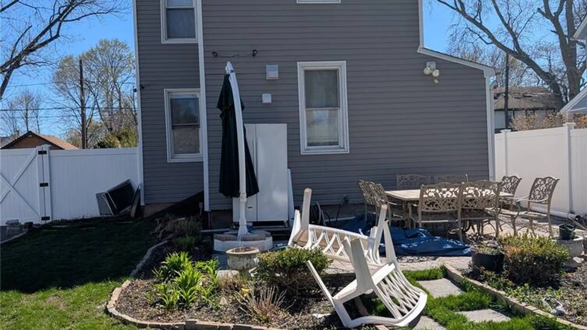 Property at 42 3rd Avenue, Huntington Station, NY 11746 9