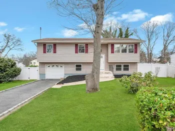 Property at 339 Avenue B, Ronkonkoma, NY 11779