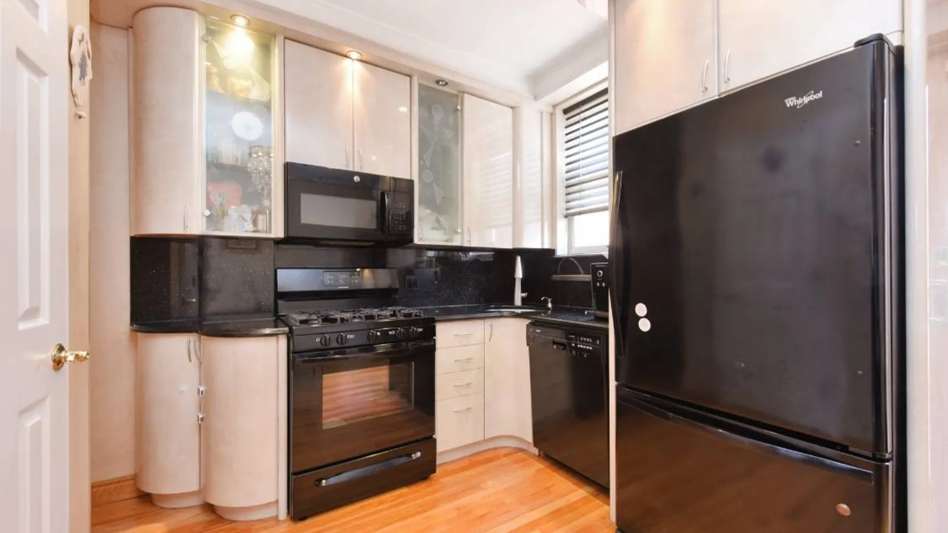 Property at 3412 Avenue T, Brooklyn, NY 11234 3