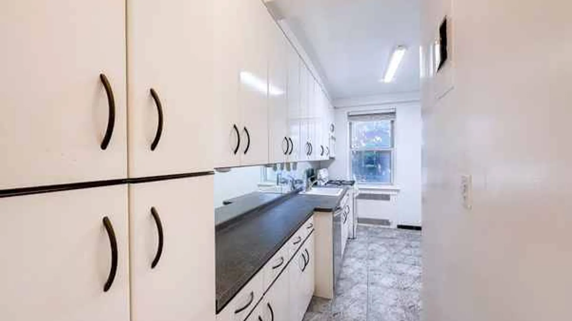 Property at 1615 Ave I, Brooklyn, NY 11230 9