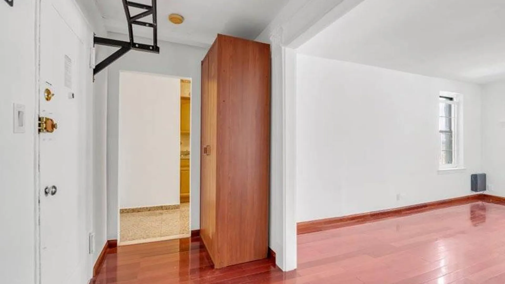Property at 1275 East 5th Street, Brooklyn, NY 11230 3