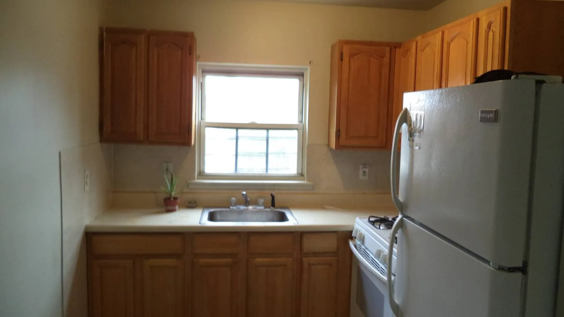Property at 106-23 INWOOD STREET, JAMAICA, NY 11435 3