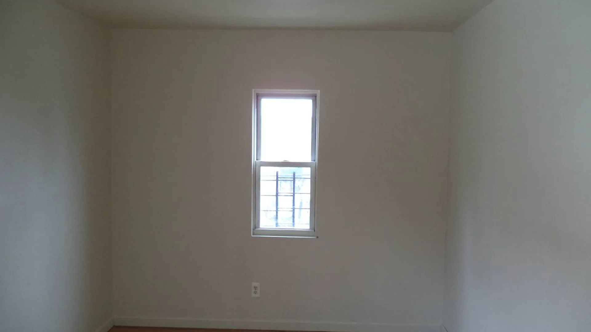 Property at 106-23 INWOOD STREET, JAMAICA, NY 11435 6