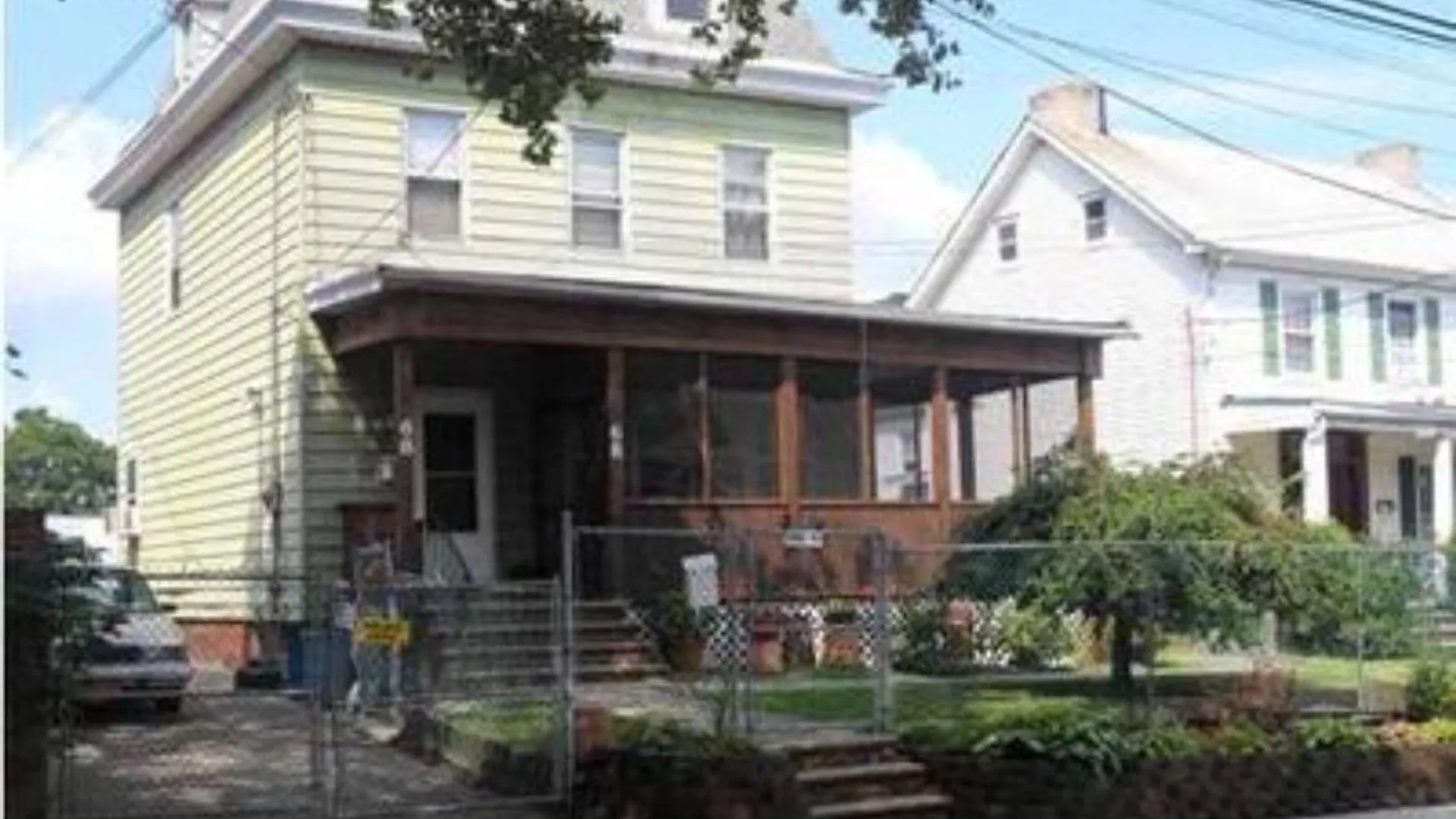 Property at 68 Taylor St, Staten Island, NY 10310 3