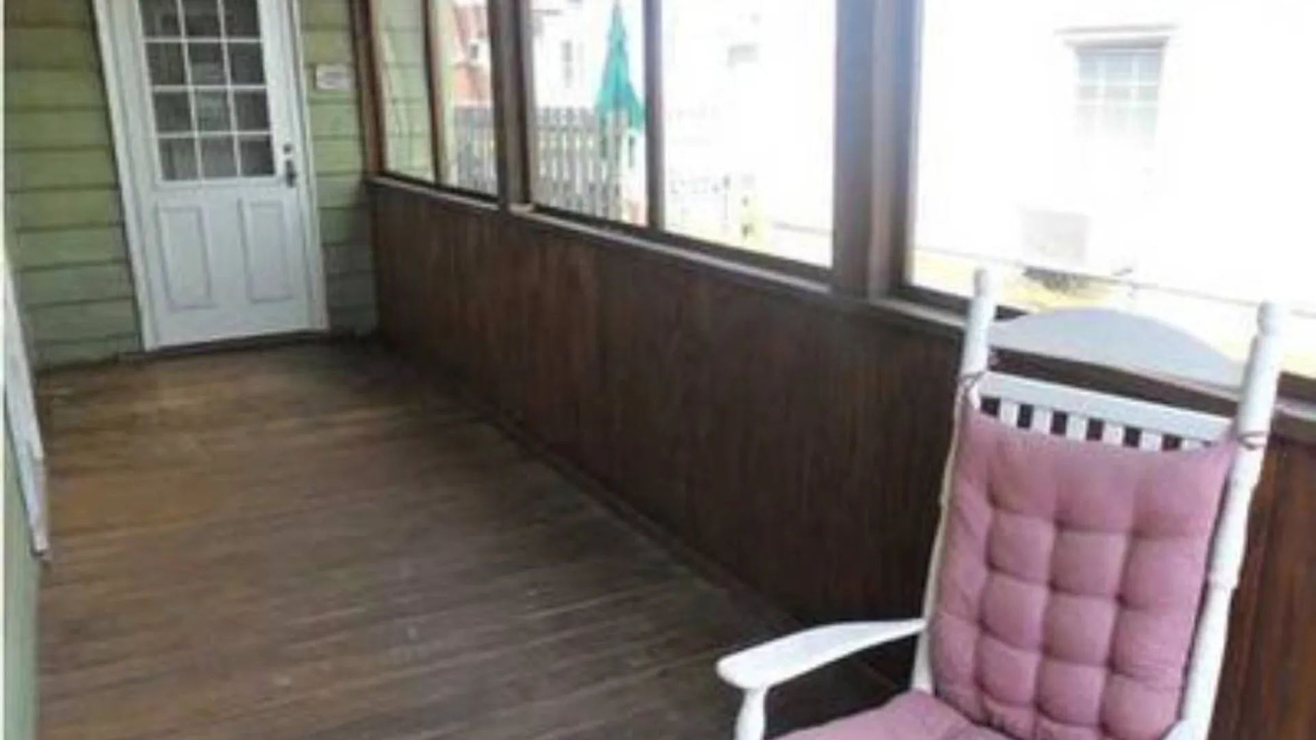 Property at 68 Taylor St, Staten Island, NY 10310 4