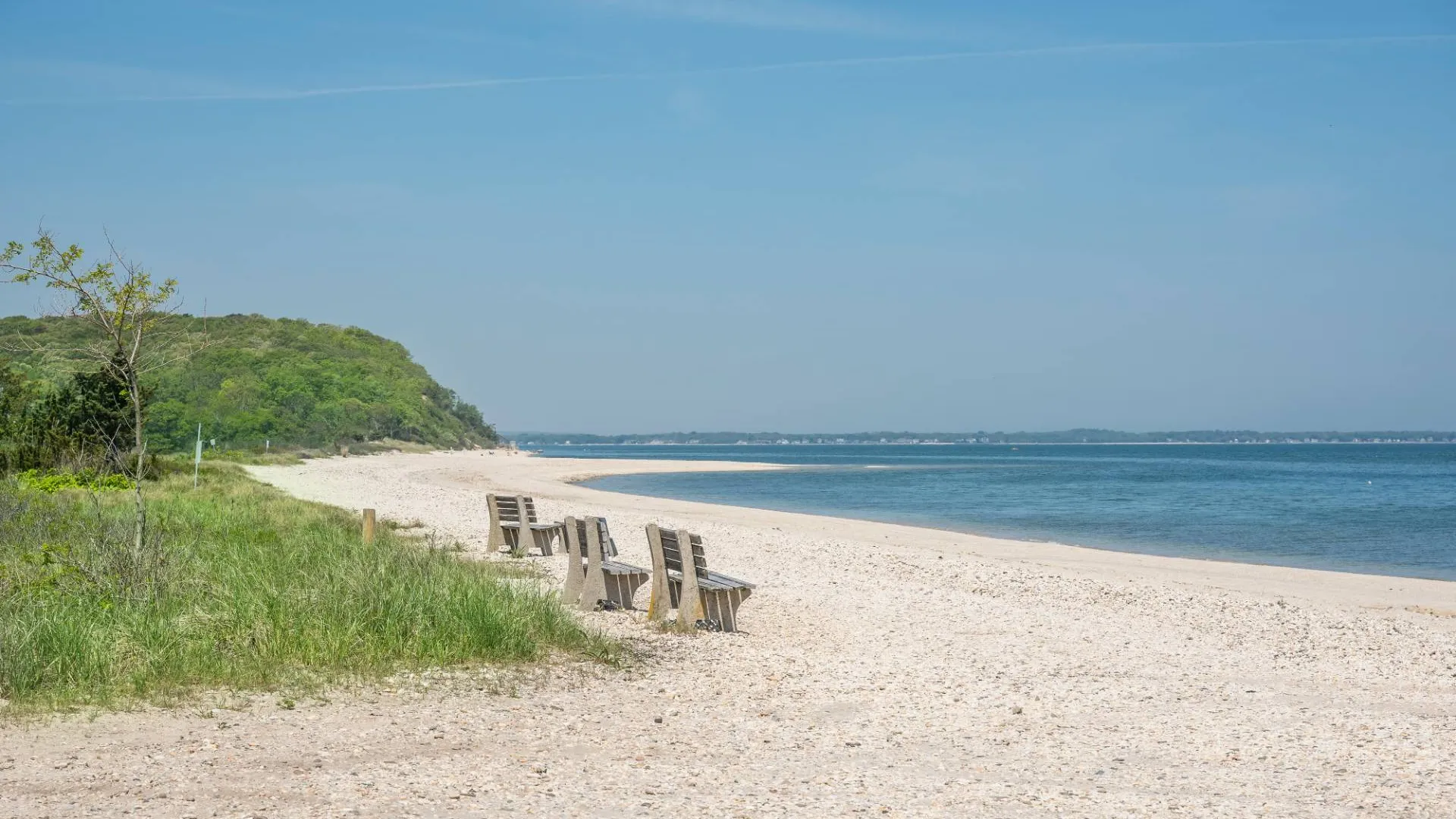 Property at 13 BITTERSWEET AVE, Hampton Bays, NY 11946 37