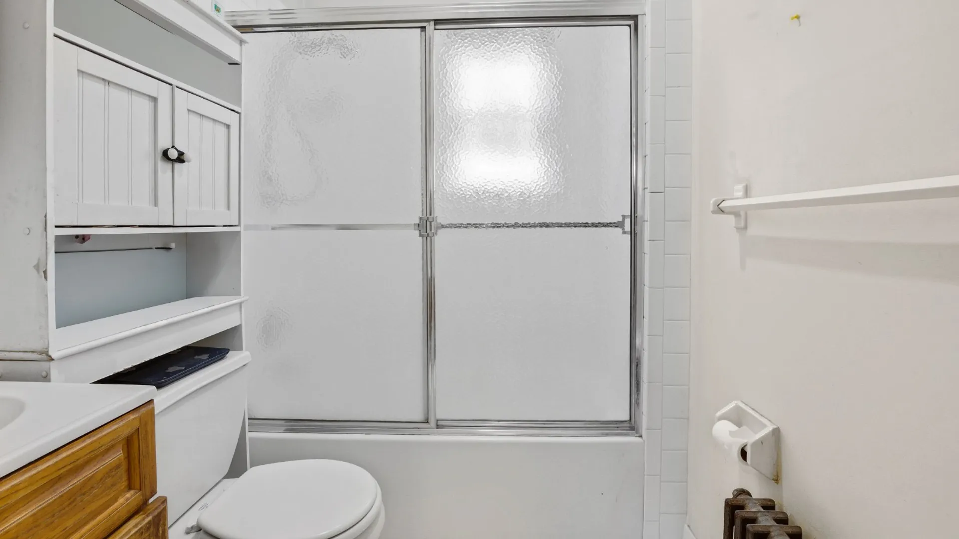 Property at 104-60 165th St, Jamaica, NY 11433 4