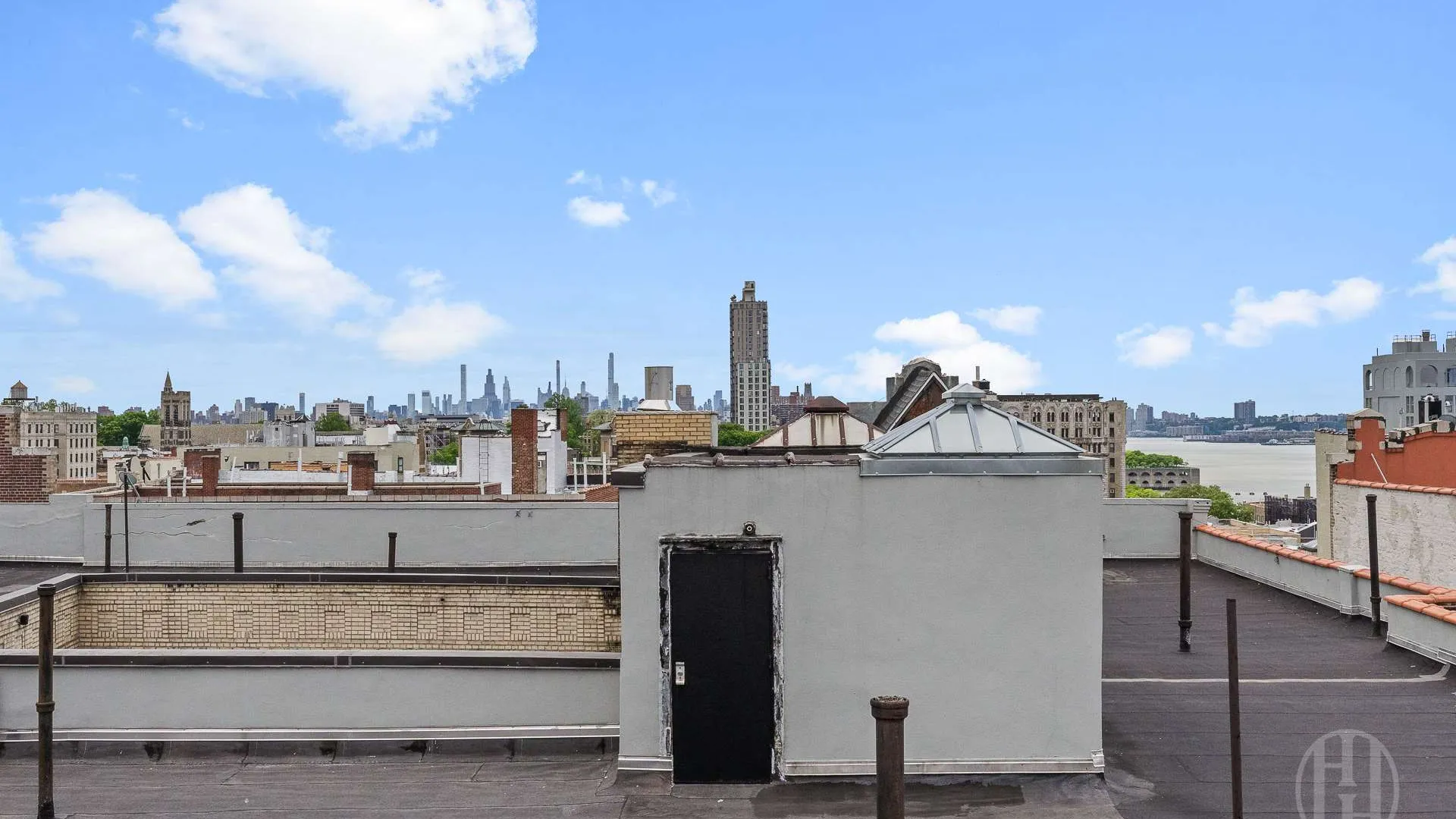 Property at 47 Fort Washington Ave, New York, NY 10032 3