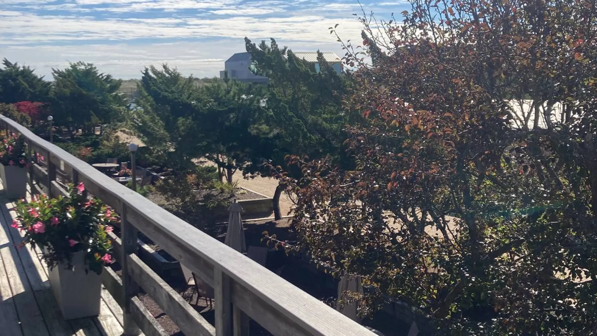 Property at 2136 Montauk Highway, Amagansett, NY 11930 16