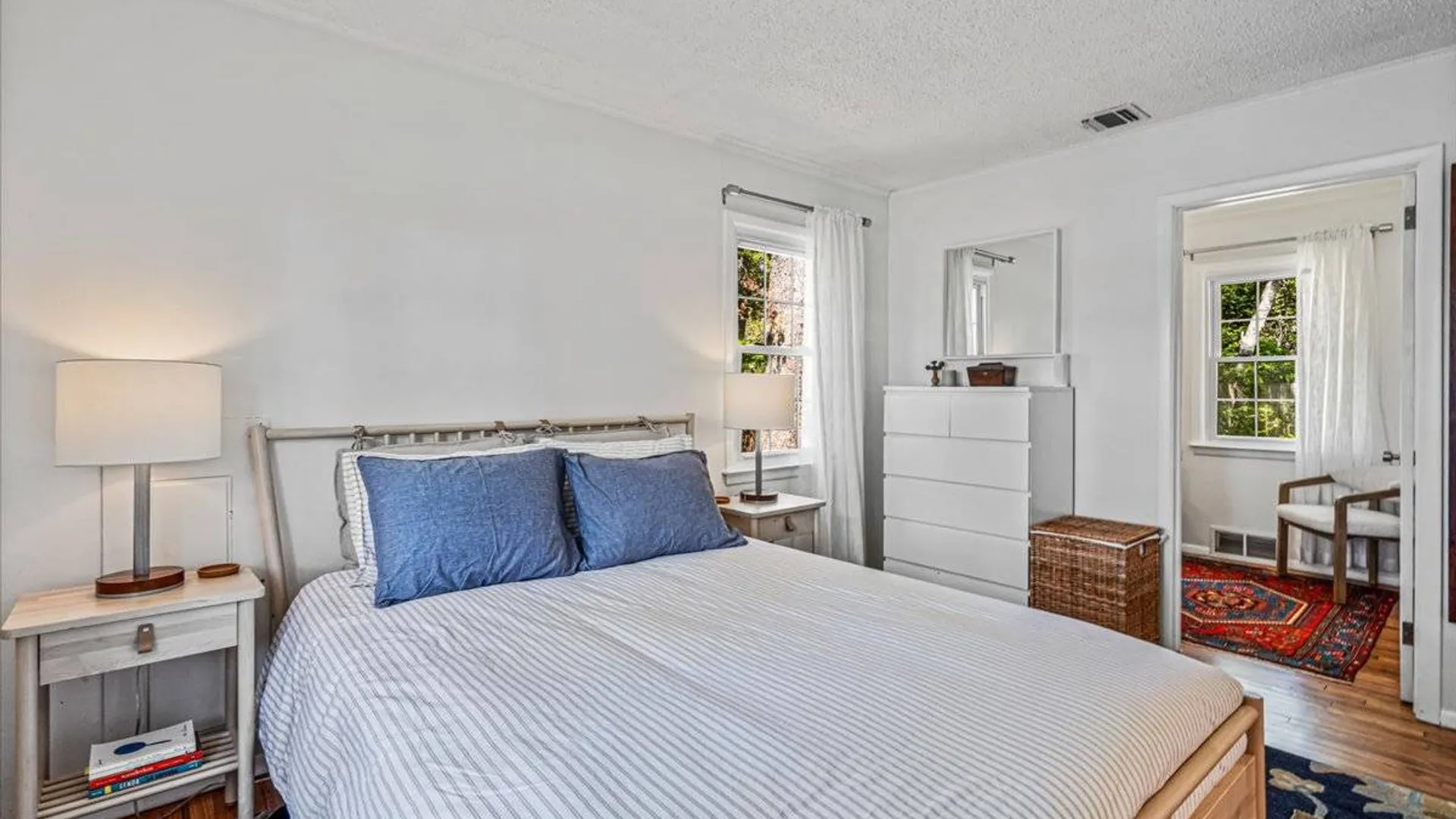Property at 20 SHINNECOCK LN, Hampton Bays, NY 11946 16