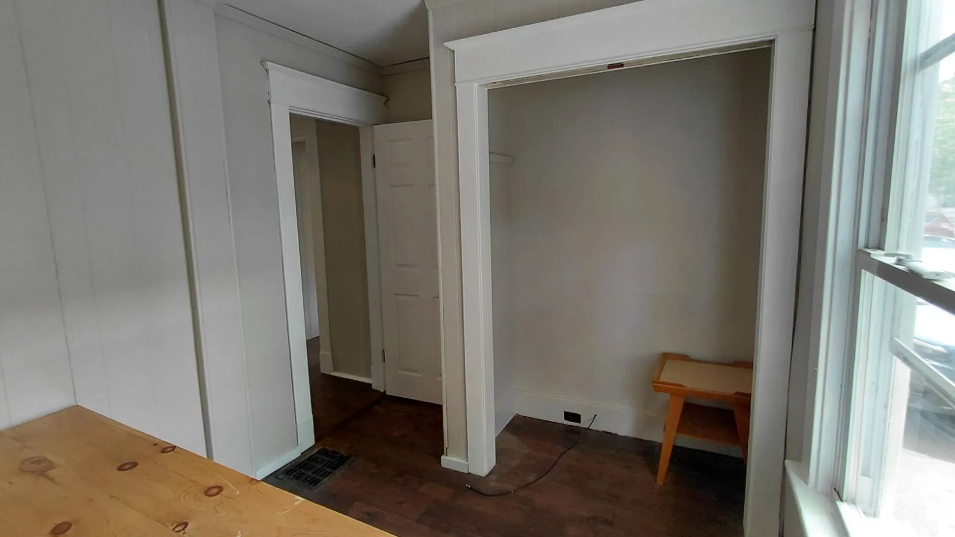 Property at 29 Woodward Ave, Gloversville, NY 12078 20