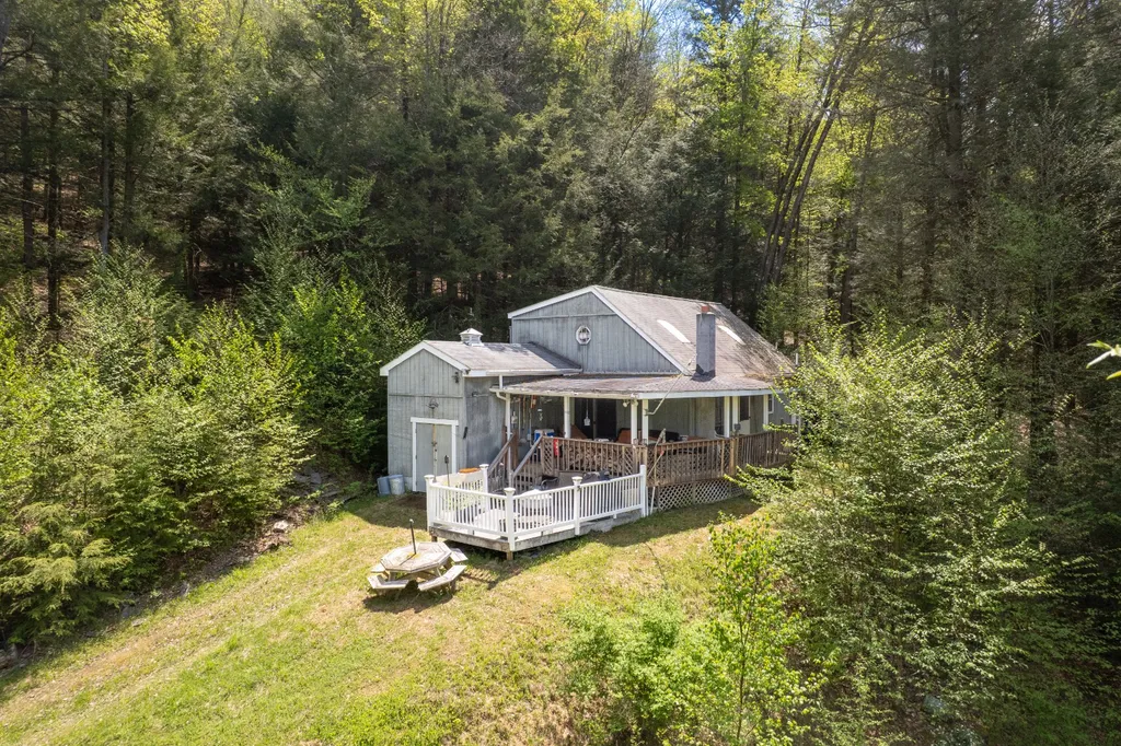 Property at 509 Thunder Rd, Deposit, NY 13754