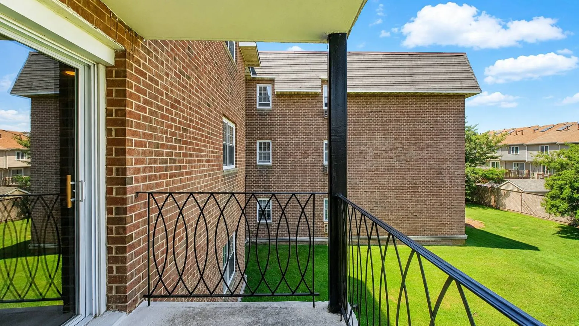 Property at 412 Maryland Ave, Staten Island, NY 10305 11