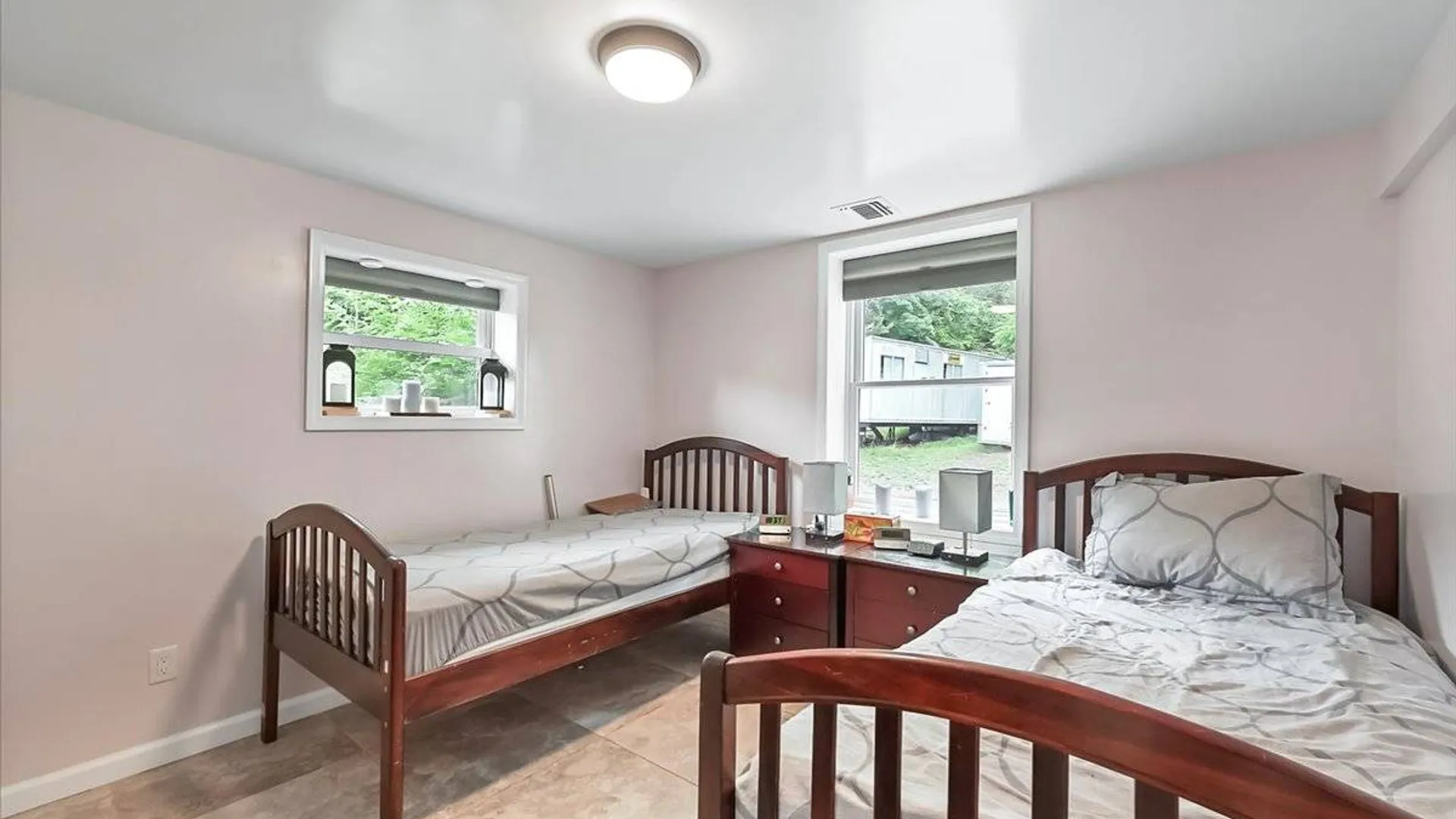 Property at 43 Freeland St, Monroe, NY 10950 39