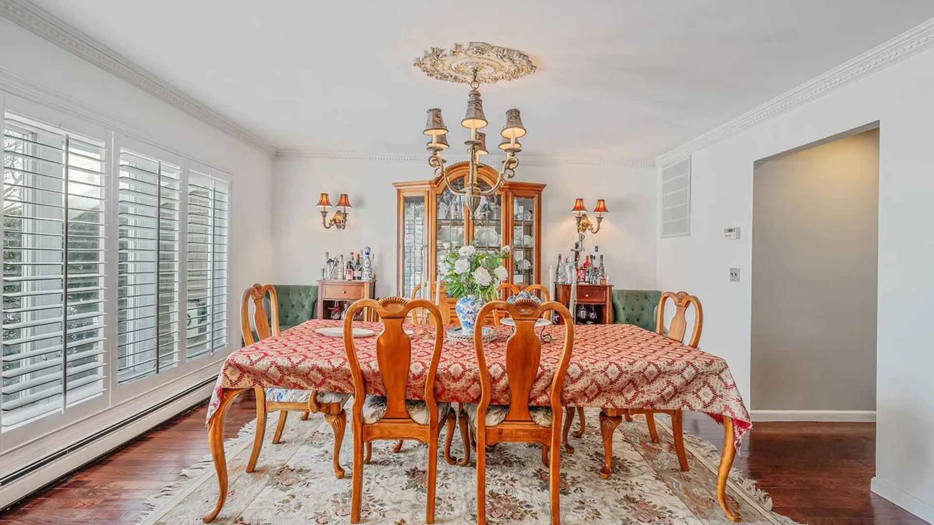 Property at 10 Alpine Court, Smithtown, NY 11787 17